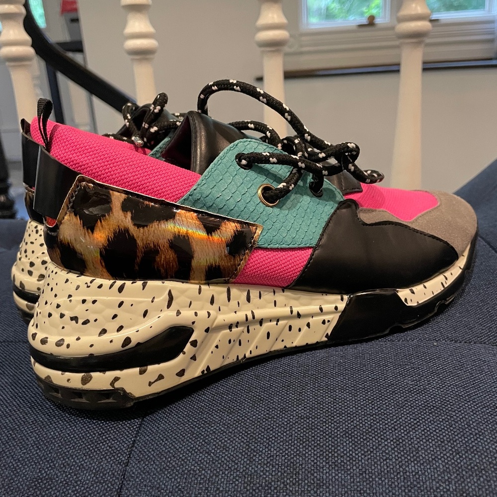 STEVE MADDEN “Cliff” Bright Multi Platform SNEAKER 9.5